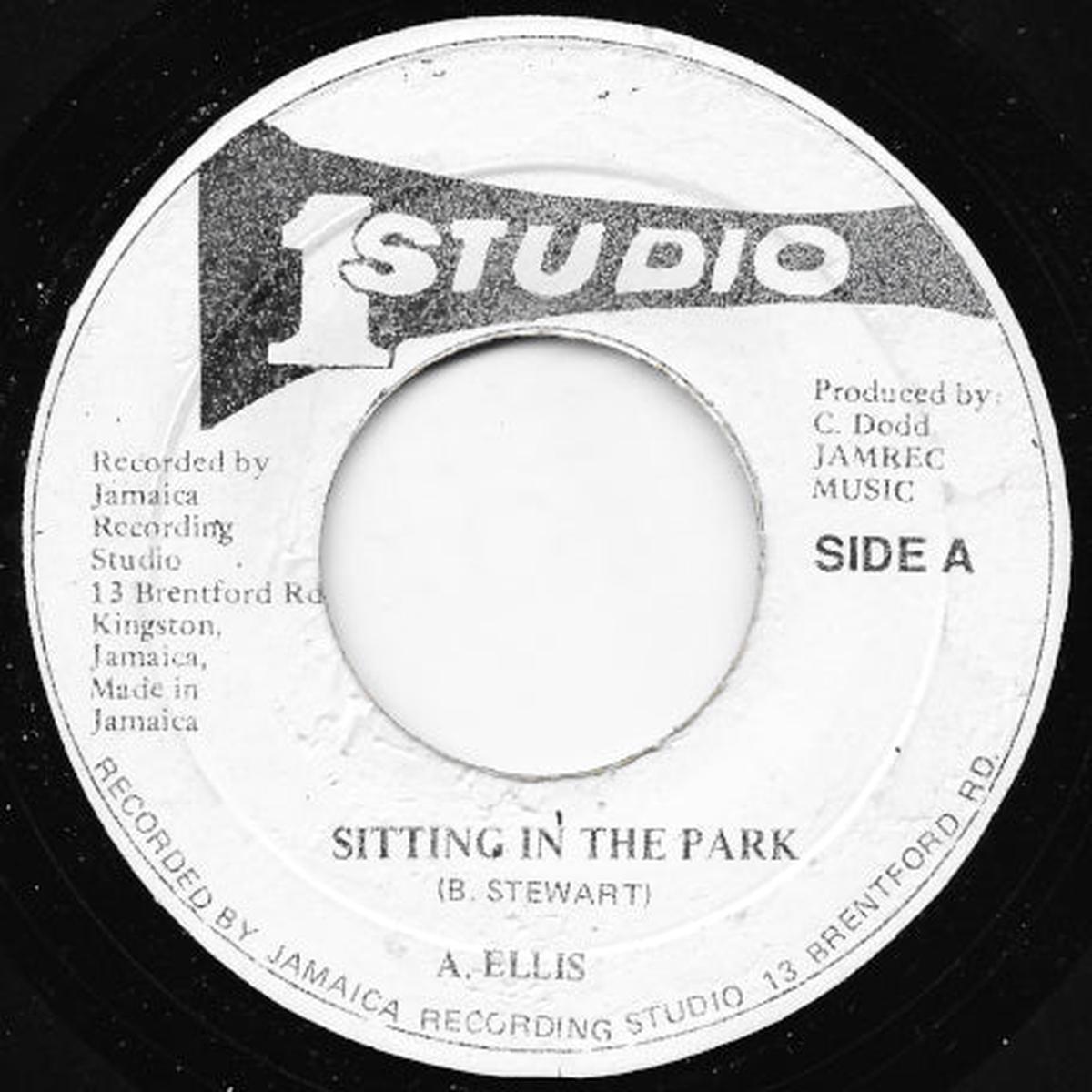 Sitting In The Park / Ver
